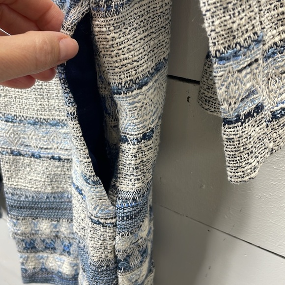 H&M Blue & White Long Line Woven Jacquard Tapestry Printed Jacket Shacket XS - Picture 2 of 6